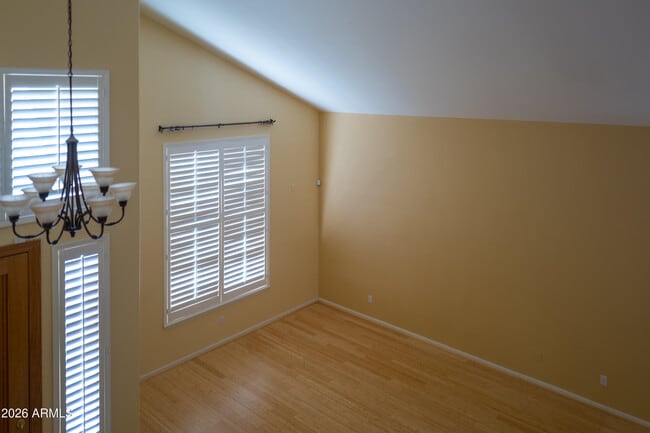 Building Photo - 844 W Azalea Dr