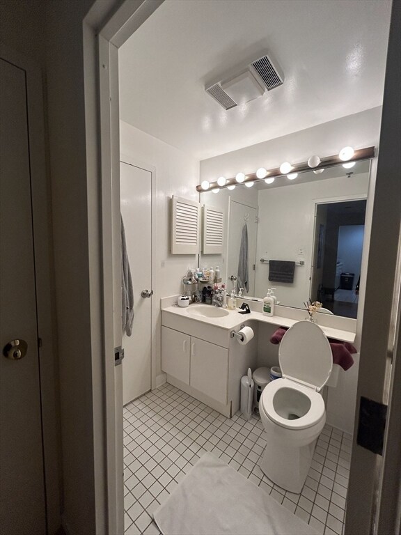 Building Photo - 950 Massachusetts Ave