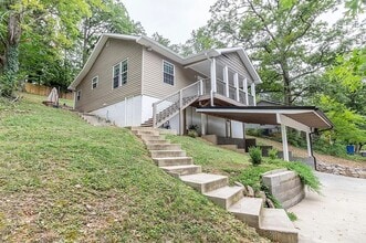 Building Photo - 1339 Hixson Pike