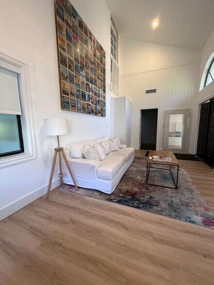 Building Photo - 5416 NW 190th St