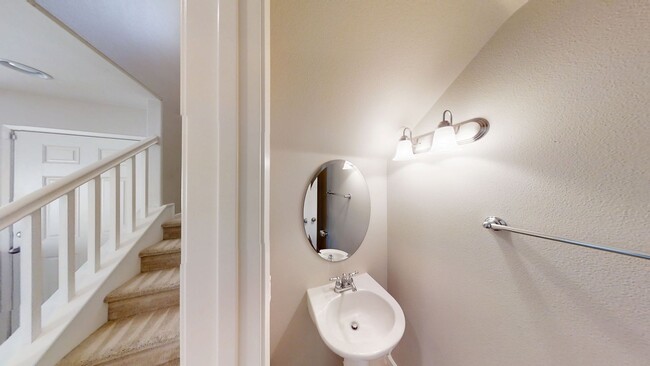 Building Photo - Beautiful 3 bed 2.5 bath in Beaumont, Ca.