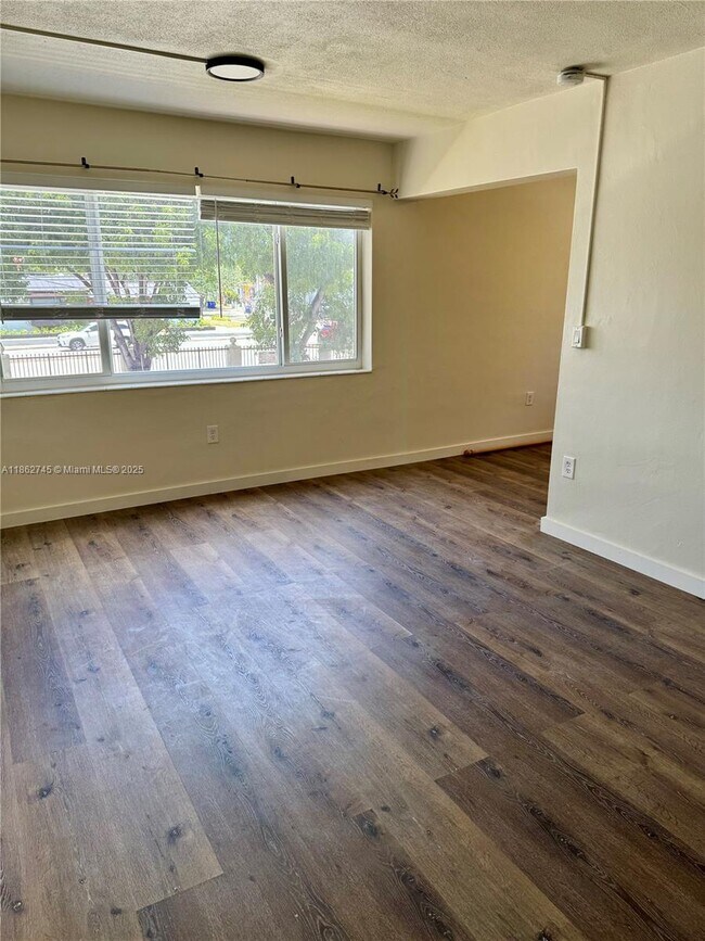 Building Photo - 4080 SW 2nd Terrace