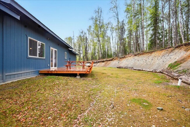 Building Photo - 8561 W Cormorant Way