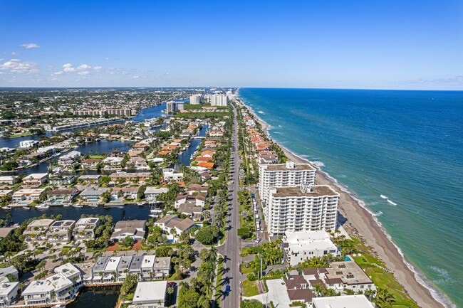 Building Photo - 4505 S Ocean Blvd