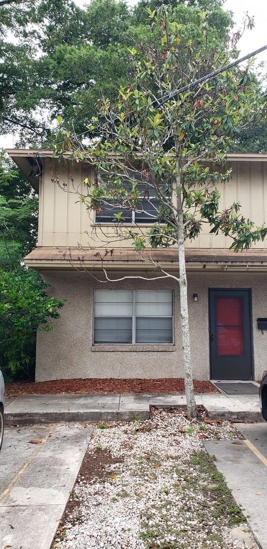 Building Photo - $1175 - 2/1.5 - Fresh Unfurnished - Arling...