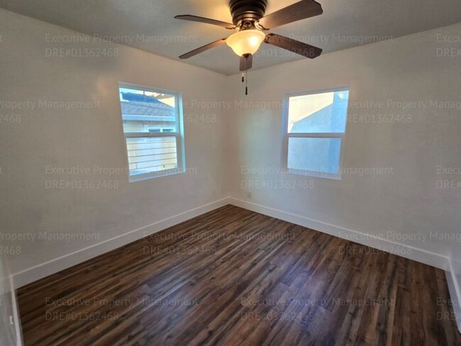 Building Photo - Remodeled 3 bedroom/ 1 bathroom