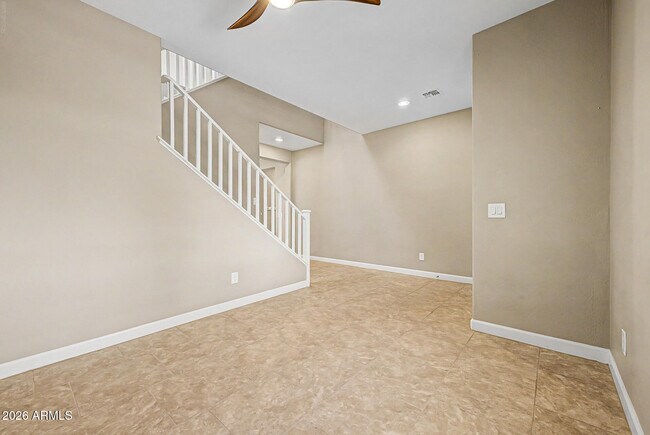 Building Photo - 4128 S Greythorne Way