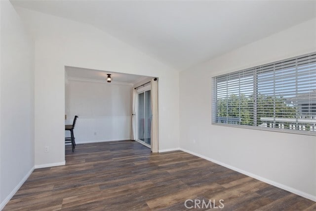 Building Photo - 8 New Chardon