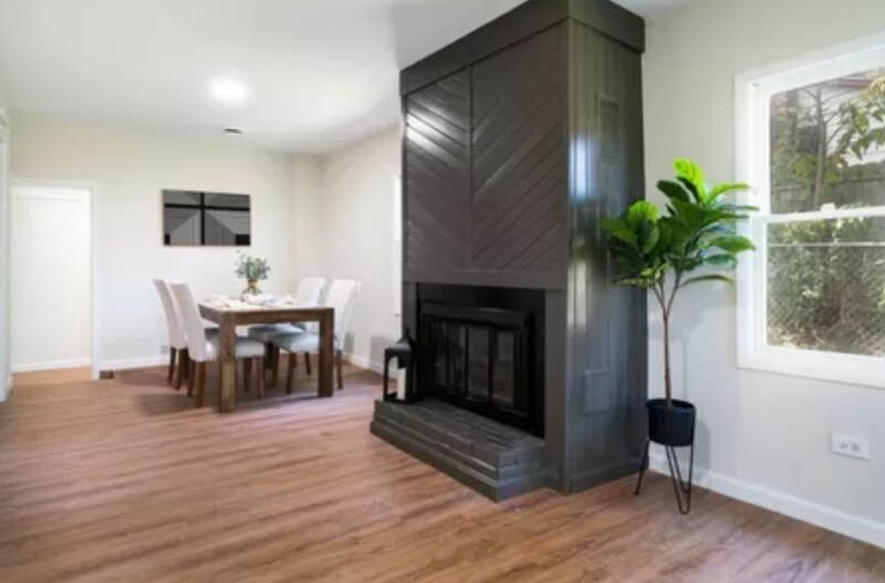 Building Photo - 120 Wallace Ave