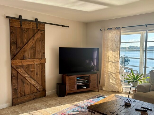 Building Photo - 1501 SW 134th Way