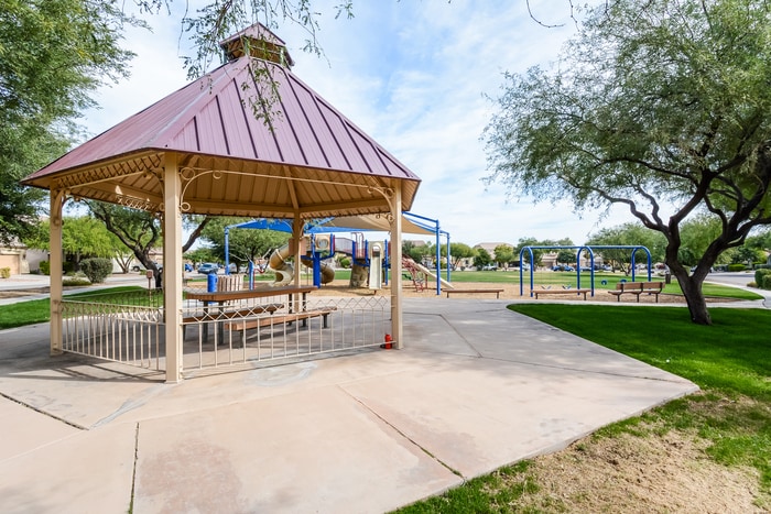 Building Photo - 758 W Calle Capotasto