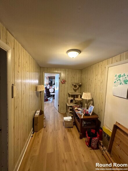 Building Photo - 569 Cambridge St