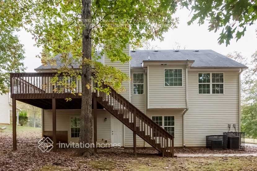 Building Photo - 85 Trelawney Pl