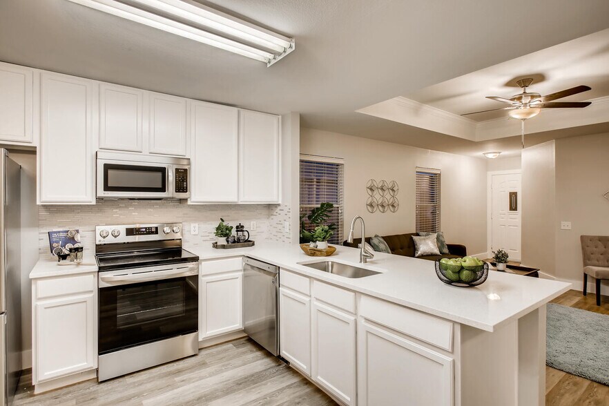 Building Photo - 1628 Coriander Dr