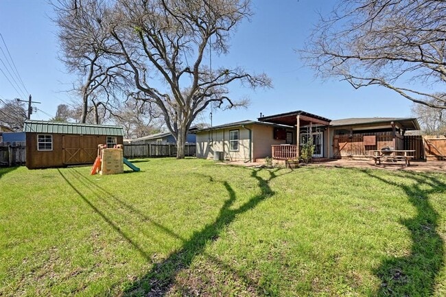 Building Photo - 5303 Kings Hwy