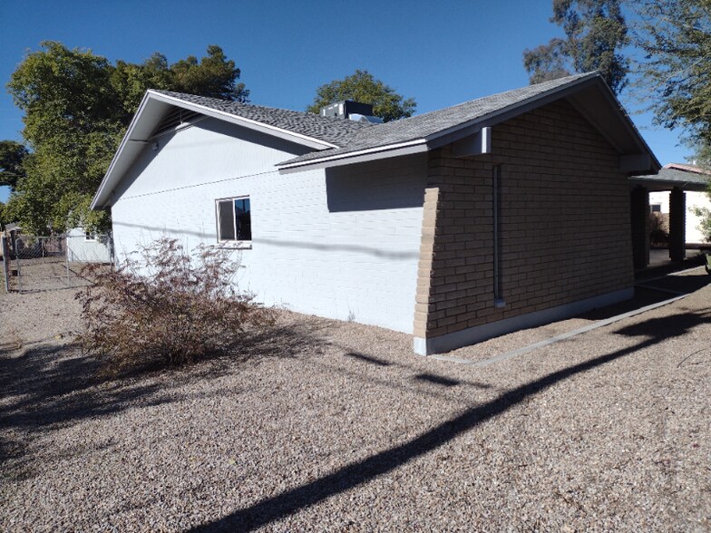 Building Photo - 11212 N 32nd St