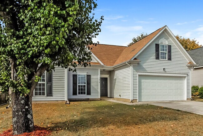 Building Photo - 11878 Meadhaven Dr