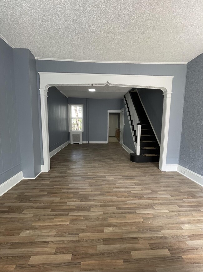 Building Photo - 1623 Dounton St