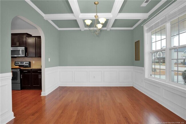 Building Photo - 313 Fountain Grove Dr