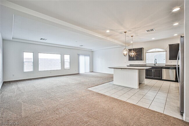 Building Photo - 7035 Jasper Hill Way