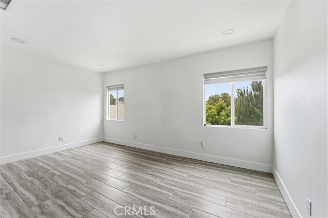 Building Photo - 709 Warren Ln