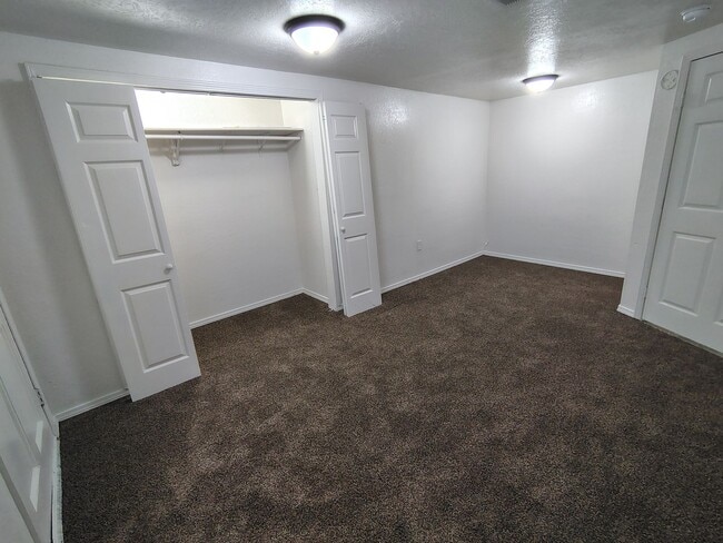 Building Photo - 1914 Freida Ct