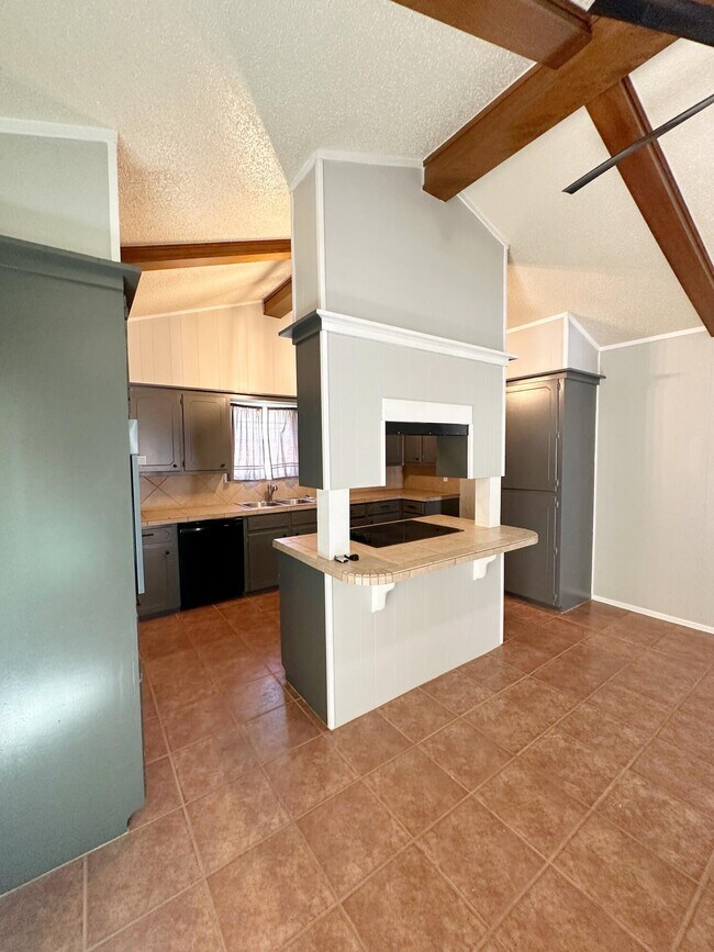 Building Photo - 4403 56th St