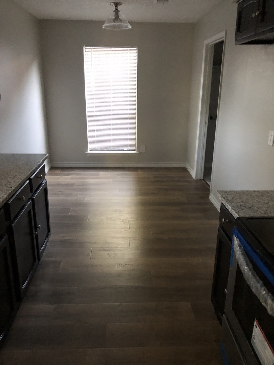 Building Photo - 2801 Woodmont tr