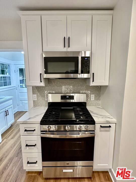 Building Photo - 1086 Meadowbrook Ave