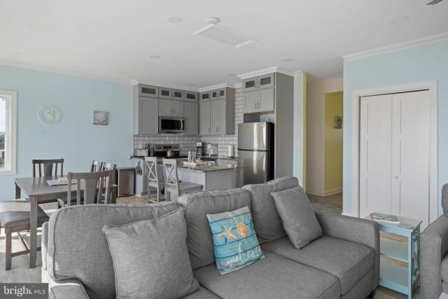 Building Photo - 29331 Clifton Shores Dr