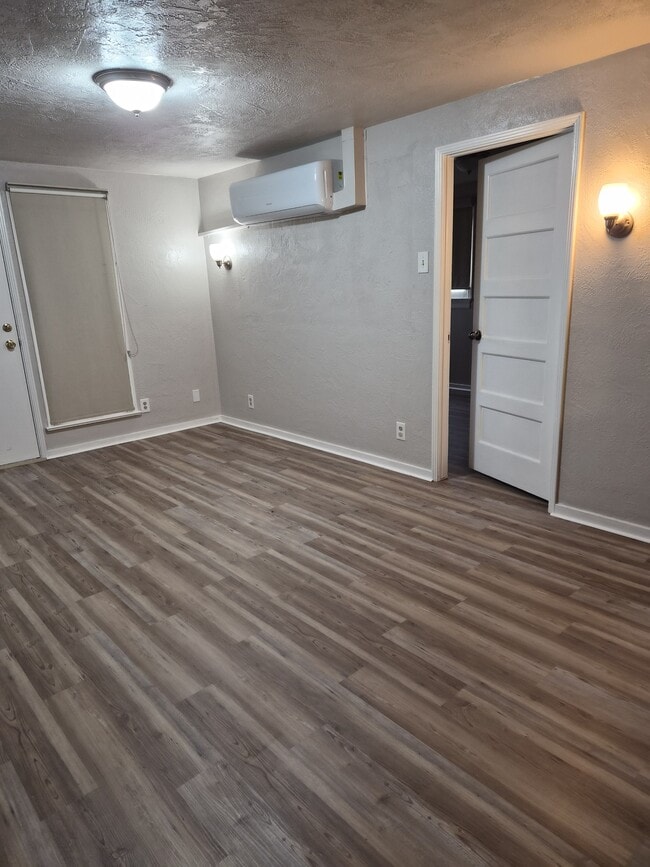 Building Photo - 21884 E Clayton Ave