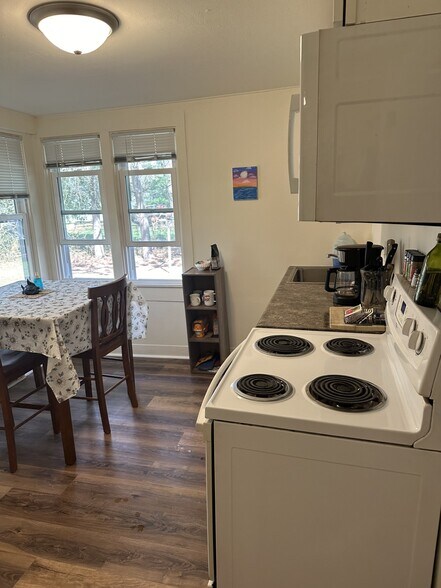 Building Photo - 4511 Puttor Dr