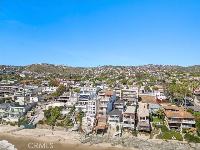 Building Photo - 1045 Gaviota Dr