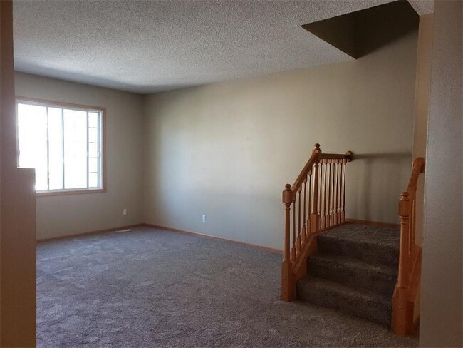 Building Photo - 3183 Juniper Ln