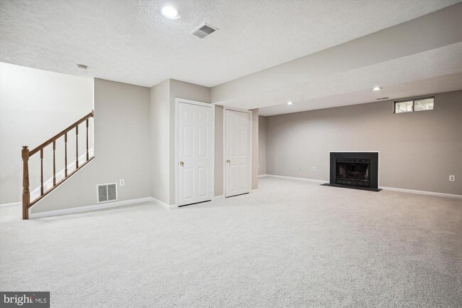 Building Photo - 14705 Flower Hill Dr