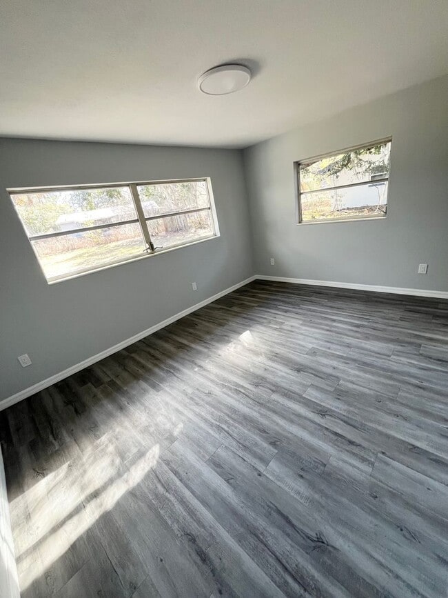 Building Photo - HUGE Ridge Manor/Dade City 3BR/2BA Home with Wide Open Floor Plan!!!