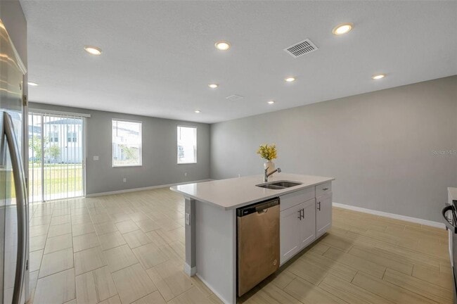 Building Photo - 7705 Momentum Pkwy