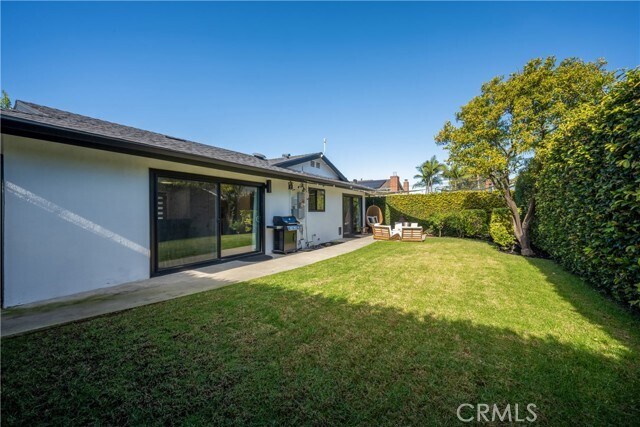 Building Photo - 3600 Lama Ave