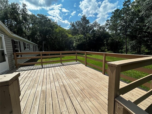 Building Photo - 40838 Sutorus Rd