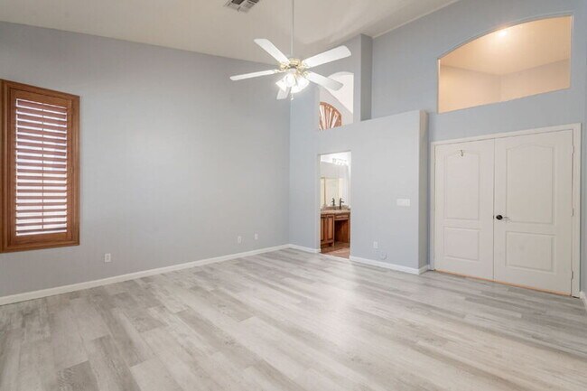 Building Photo - 7167 W Abraham Ln