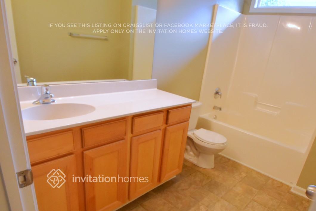 Building Photo - 7888 Smith Pond Dr