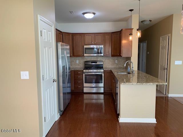 Building Photo - 43 Stacey Ct