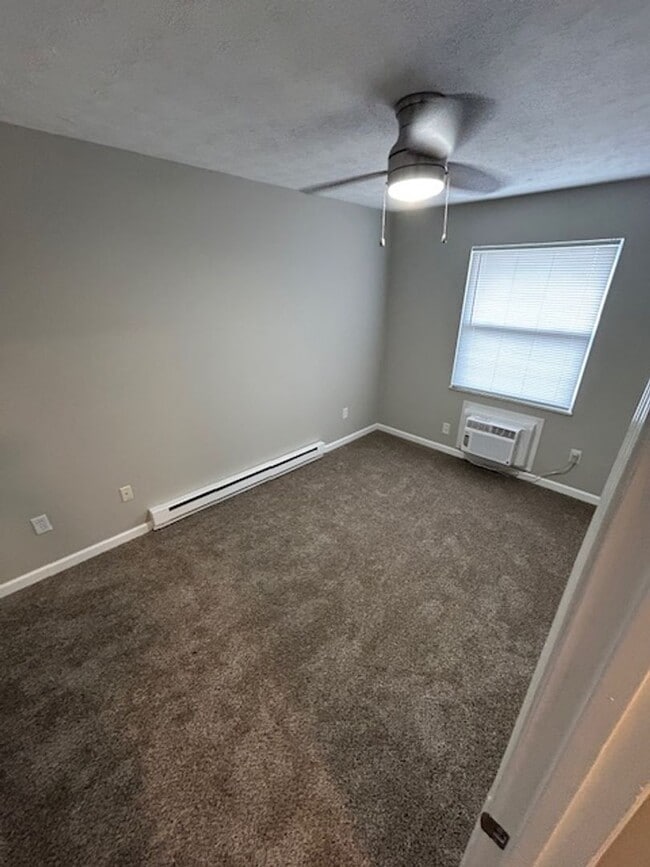 Building Photo - Find Your Perfect Home at Bunker Hill Court