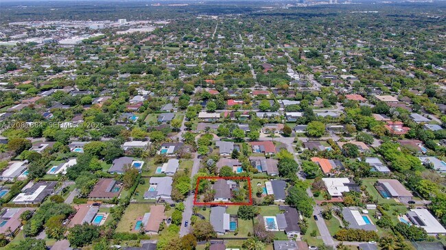 Building Photo - 14645 SW 83rd Pl