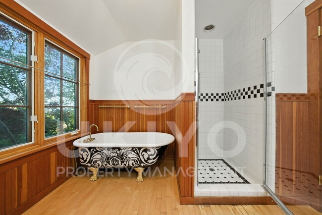 Building Photo - 6538 Gwin Rd