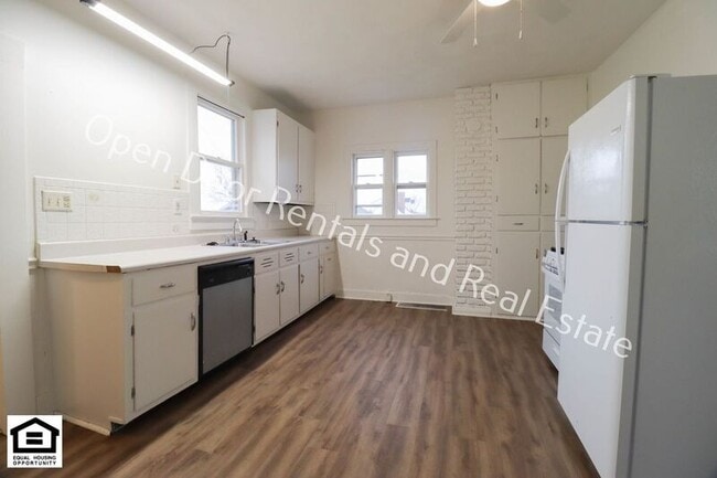 Building Photo - 9817 Stellhorn Rd