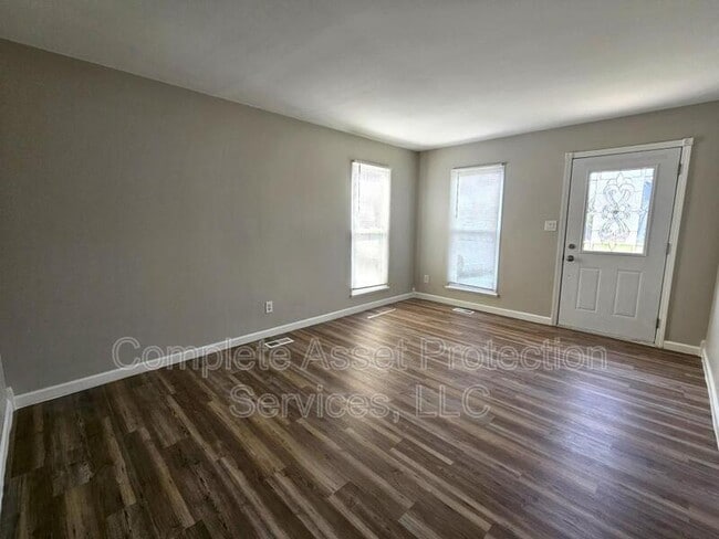 Building Photo - 5955 Tyler Pl