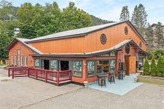Building Photo - 1003 Beech Mountain Pkwy
