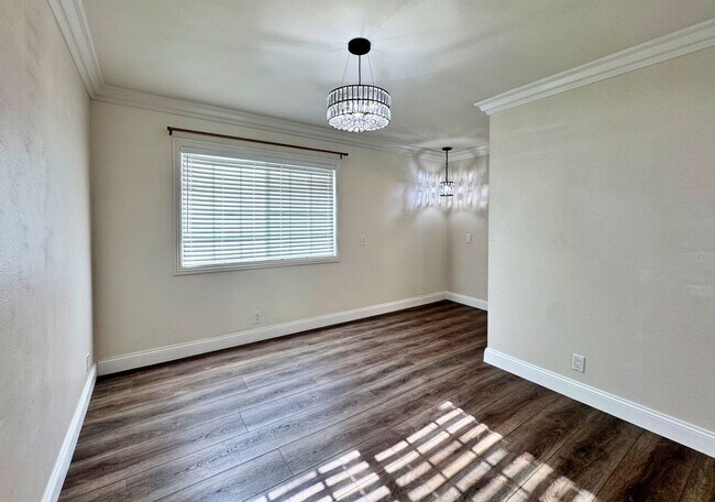 Building Photo - 16419 Bear Meadow Cir