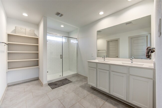 Building Photo - 4006 Elk Crk Ct